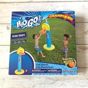 Hydro Hoopz H2O Go Basketball Hoop & Ball Kids Outdoor Water Toys NEW in Box